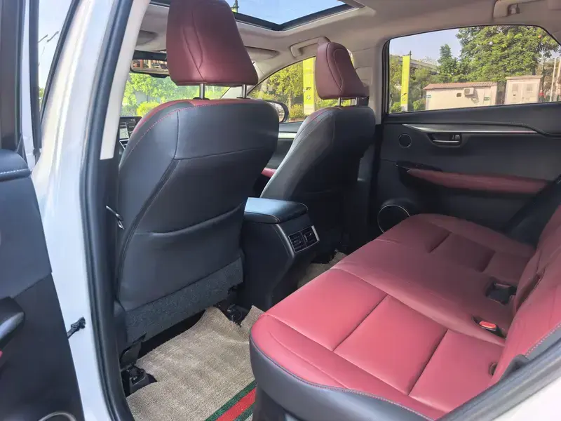 2020 Lexus NX с пробегом 65 800 км