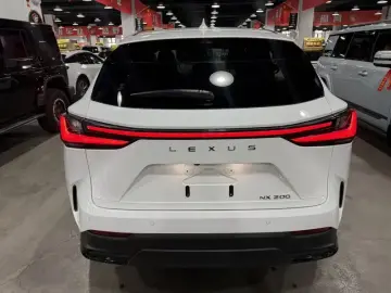2026 Lexus NX с пробегом 20 000 км
