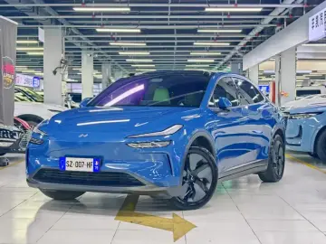 2024 Nio Onvo L60 с пробегом 15 000 км