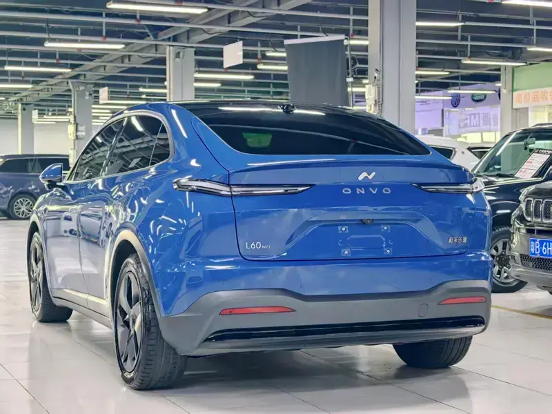 2024 Nio Onvo L60 с пробегом 15 000 км