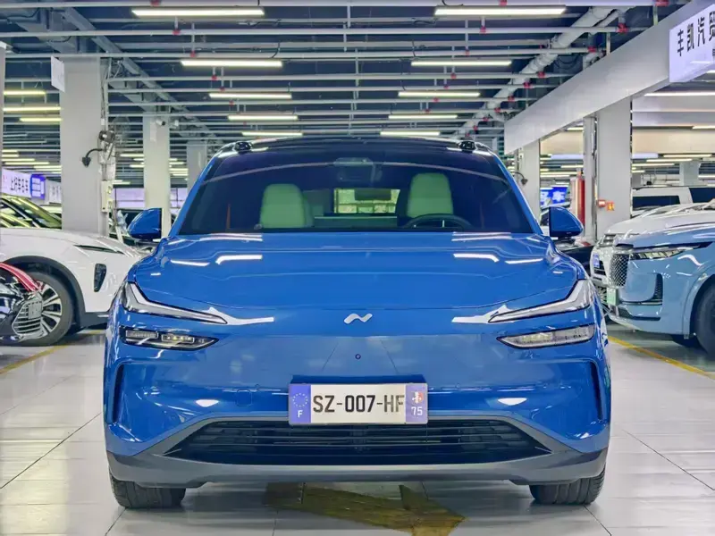 2024 Nio Onvo L60 с пробегом 15 000 км