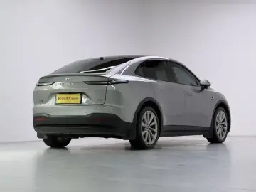 2025 Nio Onvo L60 с пробегом 11 700 км