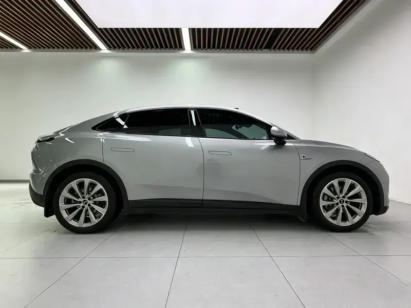 2025 Nio Onvo L60 с пробегом 11 700 км