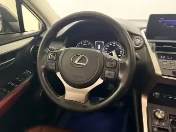 2020 Lexus NX с пробегом 63 700 км