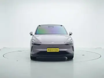 2024 Nio Onvo L60 с пробегом 25 800 км