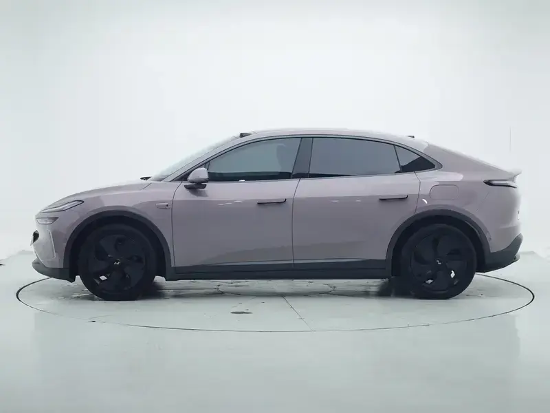 2024 Nio Onvo L60 с пробегом 25 800 км