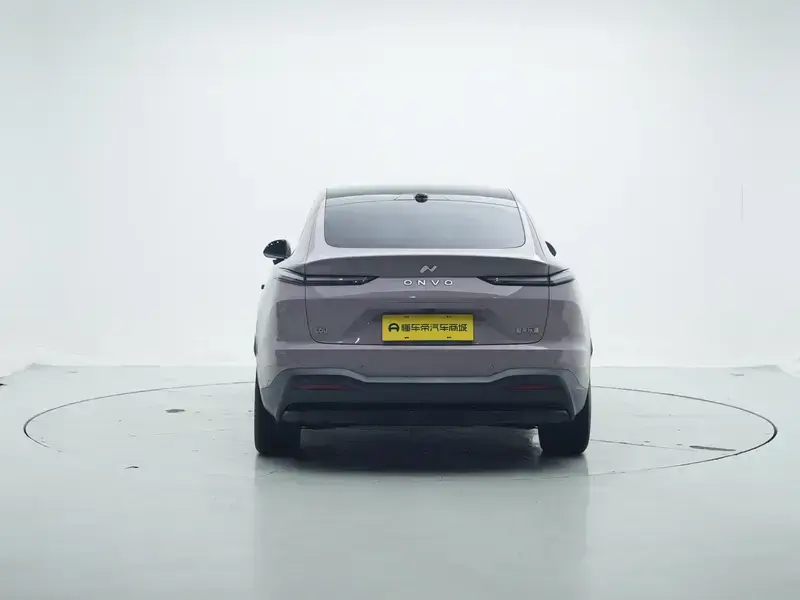 2024 Nio Onvo L60 с пробегом 25 800 км