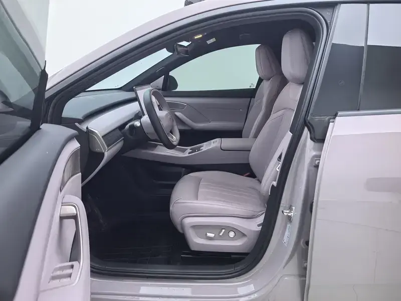 2024 Nio Onvo L60 с пробегом 25 800 км