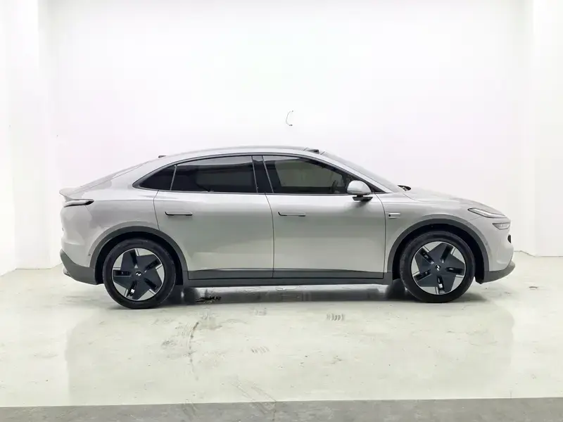 2024 Nio Onvo L60 с пробегом 43 100 км