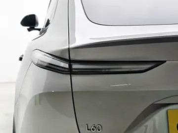 2024 Nio Onvo L60 с пробегом 43 100 км