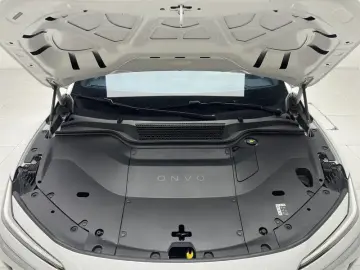 2024 Nio Onvo L60 с пробегом 20 500 км