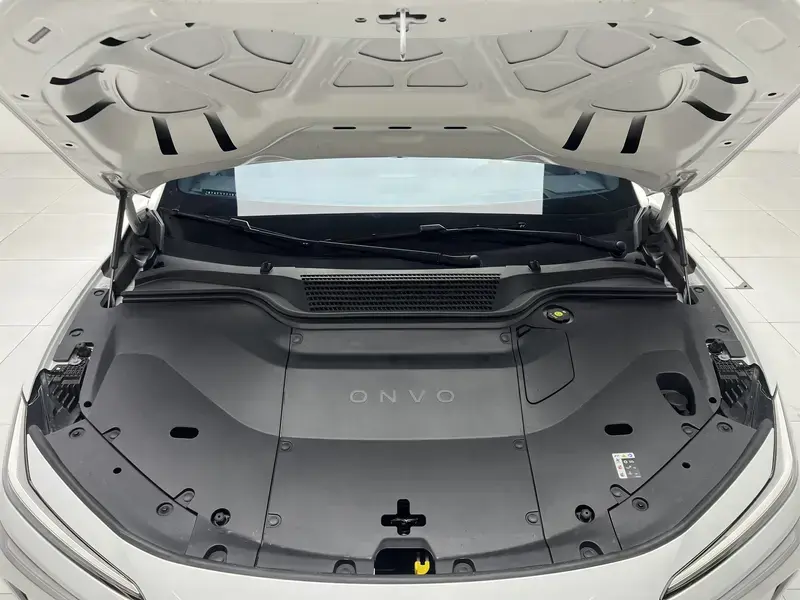 2024 Nio Onvo L60 с пробегом 20 500 км