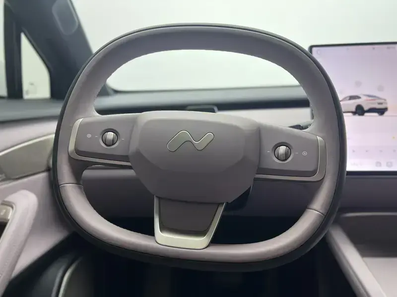 2024 Nio Onvo L60 с пробегом 20 500 км