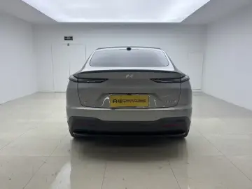 2024 Nio Onvo L60 с пробегом 14 800 км