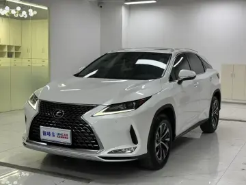 2020 Lexus RX с пробегом 65 000 км