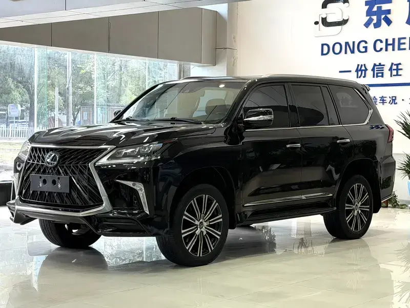 2019 Lexus LX с пробегом 135 500 км
