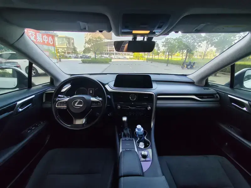2020 Lexus RX с пробегом 65 600 км