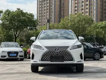 2021 Lexus RX с пробегом 100 000 км