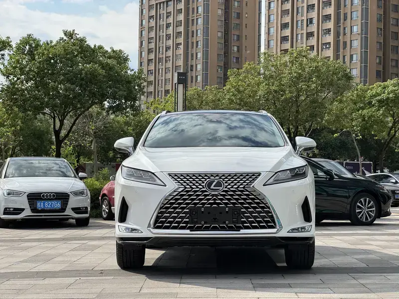2021 Lexus RX с пробегом 100 000 км