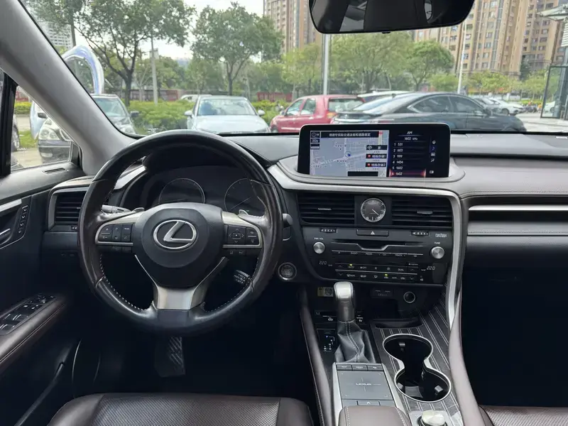2021 Lexus RX с пробегом 100 000 км