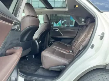 2021 Lexus RX с пробегом 100 000 км