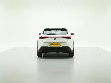 2019 Lexus UX с пробегом 98 500 км