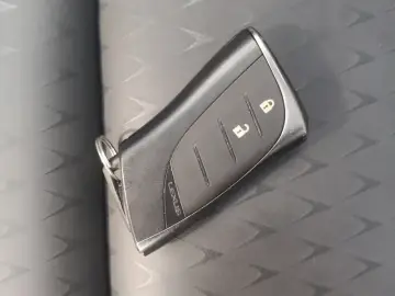2020 Lexus UX с пробегом 51 900 км