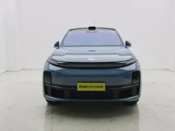 2023 Li Auto (Lixiang) L7 с пробегом 52 200 км