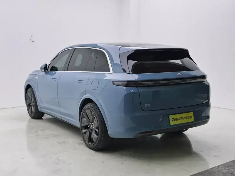 2023 Li Auto (Lixiang) L7 с пробегом 52 200 км