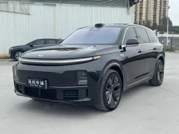 Li Auto (Lixiang) L7