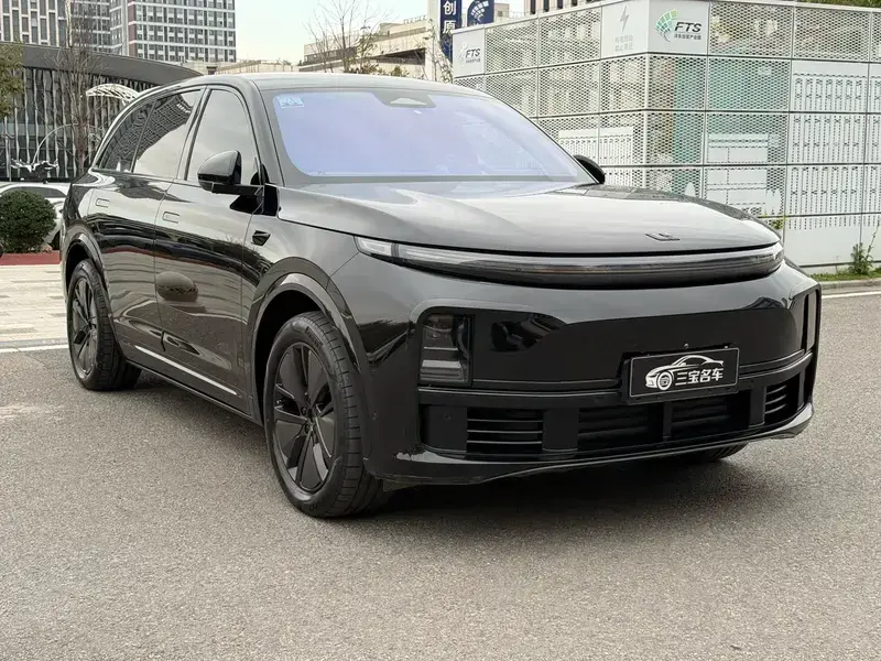 2024 Li Auto (Lixiang) L7 с пробегом 54 000 км