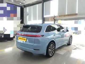 2024 Li Auto (Lixiang) L7 с пробегом 34 800 км