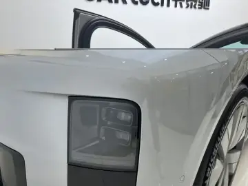 2025 Li Auto (Lixiang) i6 с пробегом 5 000 км