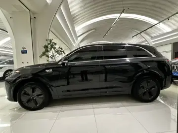 2024 Li Auto (Lixiang) L7 с пробегом 24 500 км