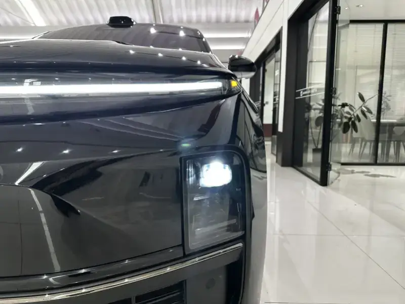 2024 Li Auto (Lixiang) L7 с пробегом 24 500 км