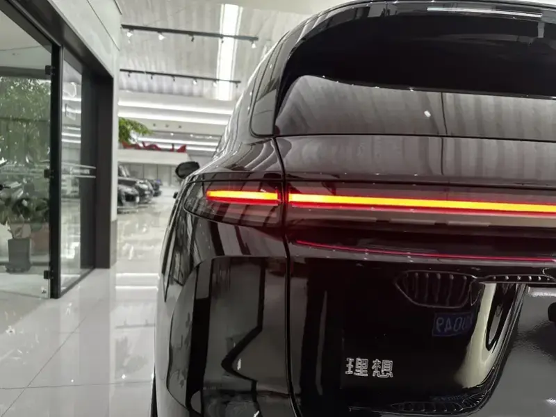 2024 Li Auto (Lixiang) L7 с пробегом 24 500 км