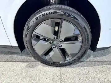 2025 Li Auto (Lixiang) i6 с пробегом 49 000 км