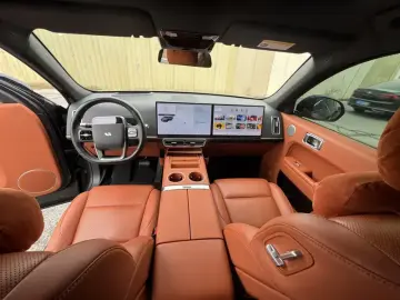 2023 Li Auto (Lixiang) L7 с пробегом 77 000 км