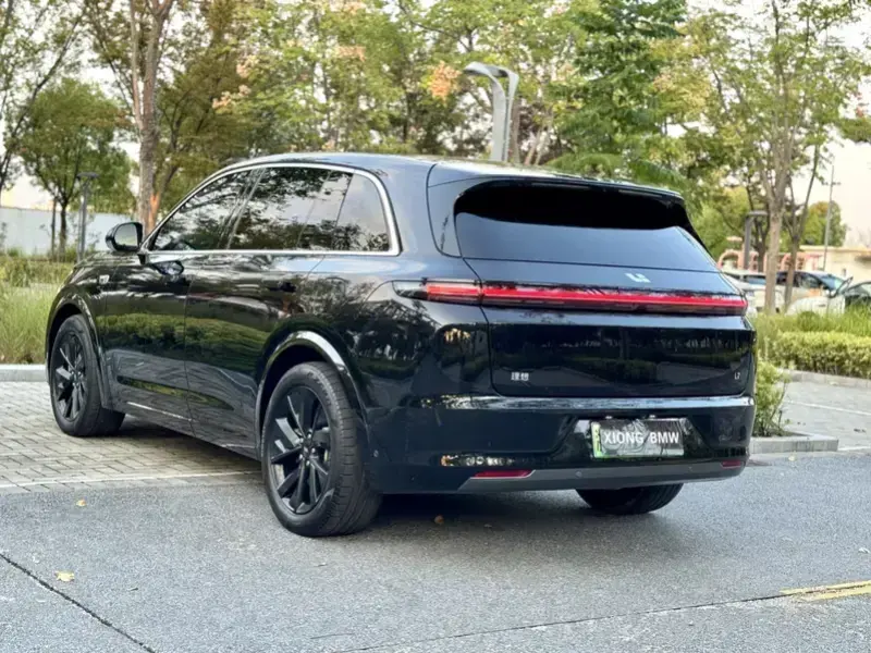 2023 Li Auto (Lixiang) L7 с пробегом 49 000 км