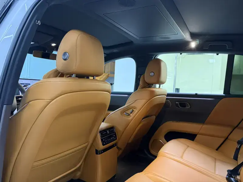2025 Li Auto (Lixiang) i6 с пробегом 23 000 км