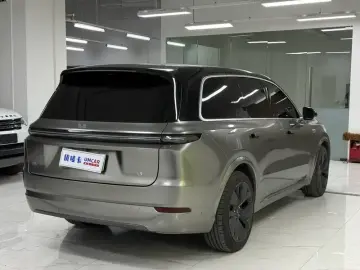 2022 Li Auto (Lixiang) L9 с пробегом 51 000 км