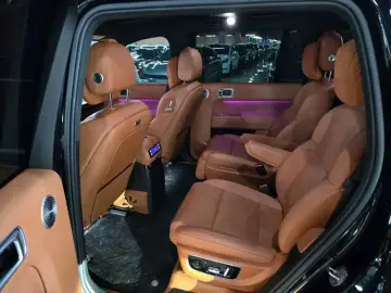 2025 Li Auto (Lixiang) L9 с пробегом 76 000 км