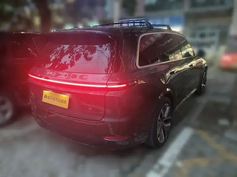 2022 Li Auto (Lixiang) L9 с пробегом 63 400 км
