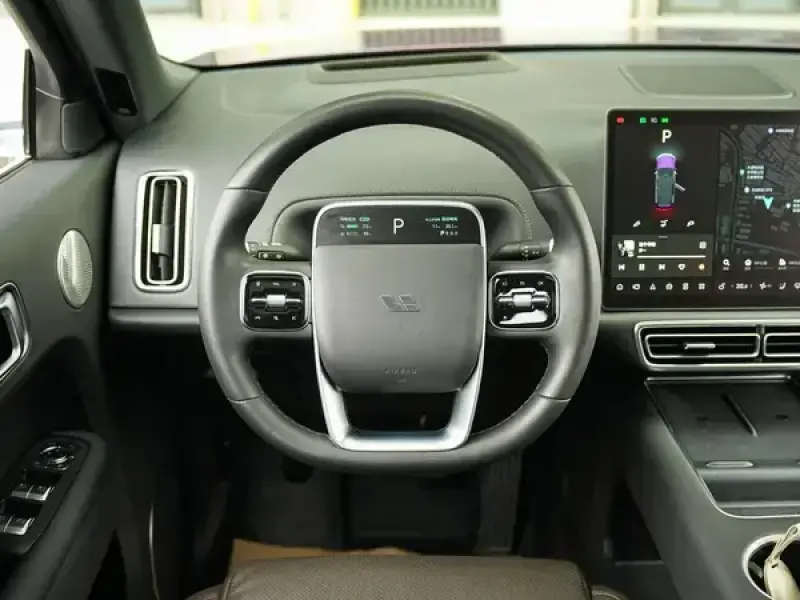 2022 Li Auto (Lixiang) L9 с пробегом 50 000 км