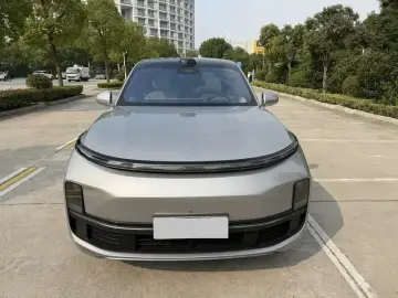 2022 Li Auto (Lixiang) L9 с пробегом 62 000 км
