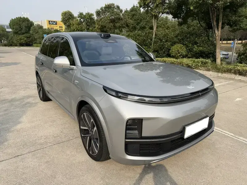 2022 Li Auto (Lixiang) L9 с пробегом 62 000 км