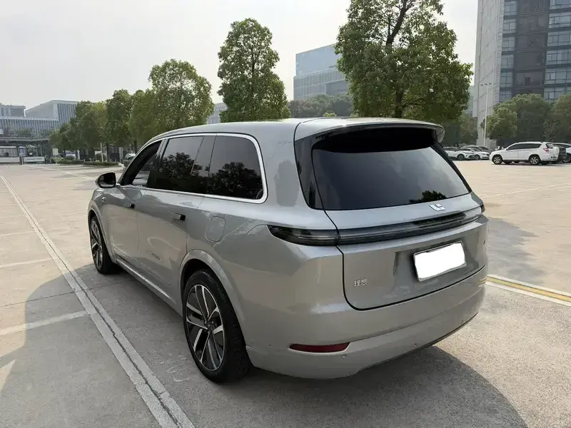 2022 Li Auto (Lixiang) L9 с пробегом 62 000 км