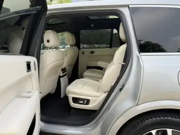 2022 Li Auto (Lixiang) L9 с пробегом 62 000 км