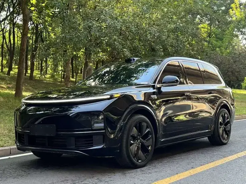 2024 Li Auto (Lixiang) L9 с пробегом 61 000 км