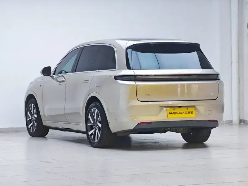 2023 Li Auto (Lixiang) L8 с пробегом 60 200 км
